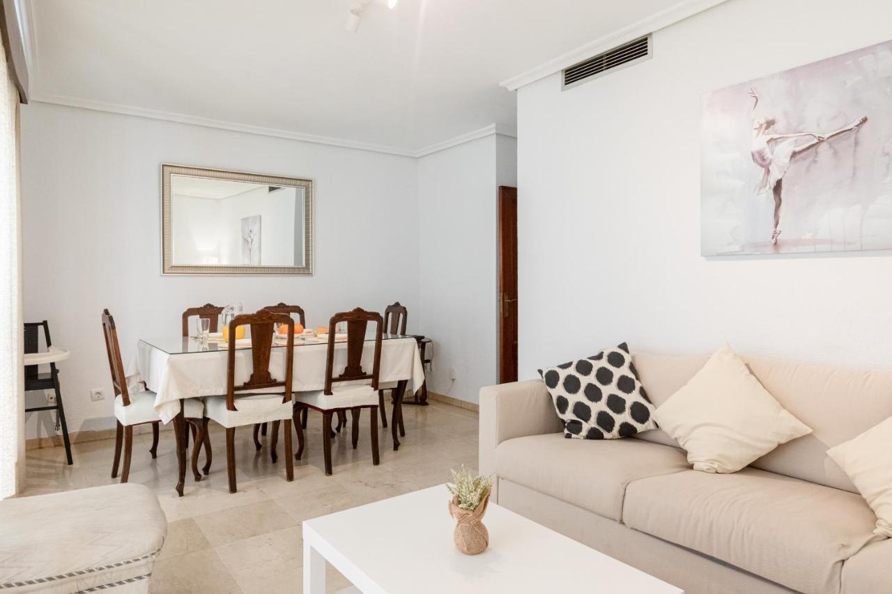 Green- Apartments Las Setas Севілья Екстер'єр фото